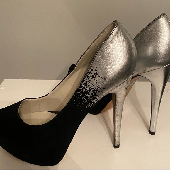 Heels - Picture 3 of 4